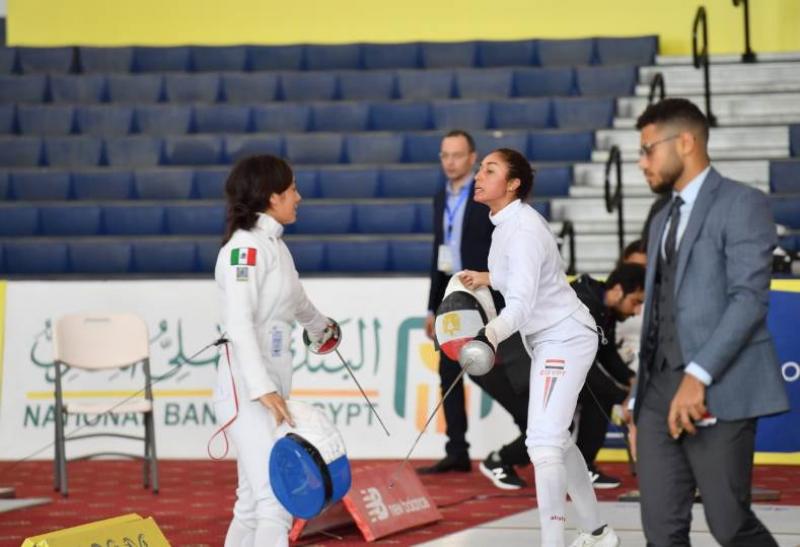 خط أحمر