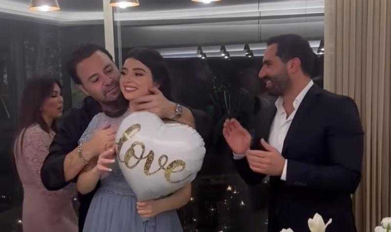 راغب علامة يهنئ عاصي الحلاني بخطوبة ابنته ماريتا