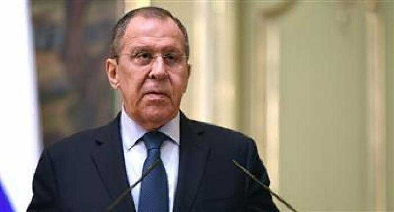 وزير الخارجية الروسي ينتقد التمديد الأخير لاتفاق الحبوب