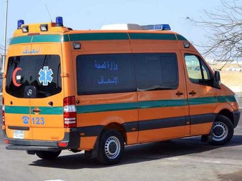 إصابة طفل بكسر بالجمجمة عقب سقوطه من شرفة منزله بالدور الأول ببورسعيد