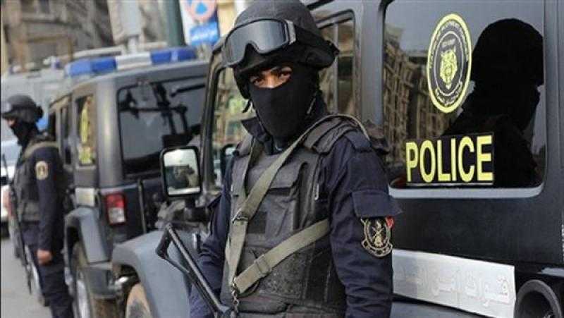 سقوط عصابة تقليد وتزوير تأشيرات الدخول المنسوبة للدول الأجنبية