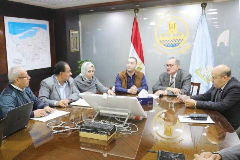 محافظ كفرالشيخ: تخطيط وتطوير شبكة الطرق لتحقيق السيولة المرورية بالمراكز والمدن | صور