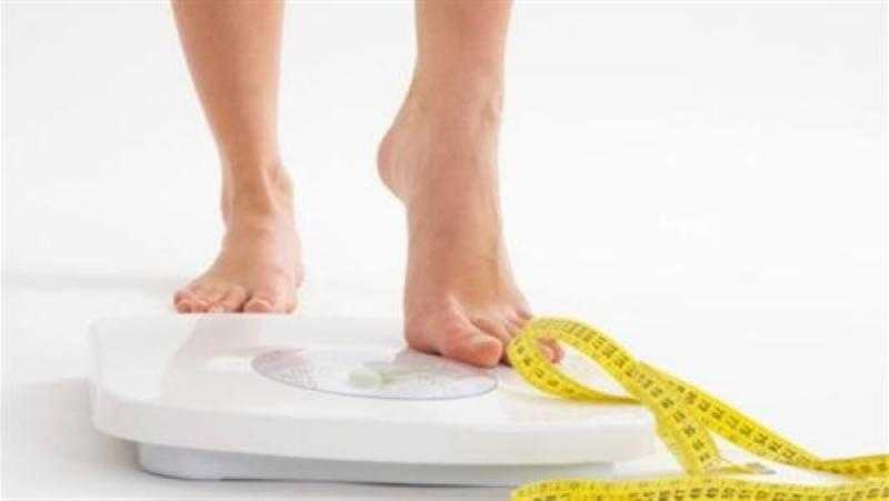 هل السمنة مرض وراثي؟.. استشاري تغذية علاجية يجيب