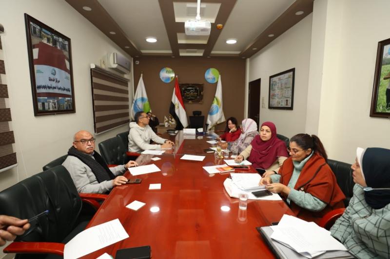 مياه أسيوط تتابع تفعيل دور الصرف الصناعي للرقابة على المنشآت| صور