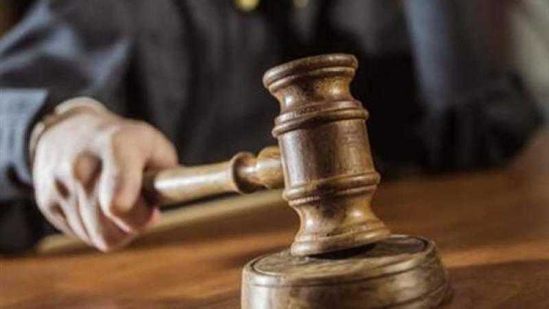 الحكم على 4 متهمين لتلقيهم رشوة مليون جنيه