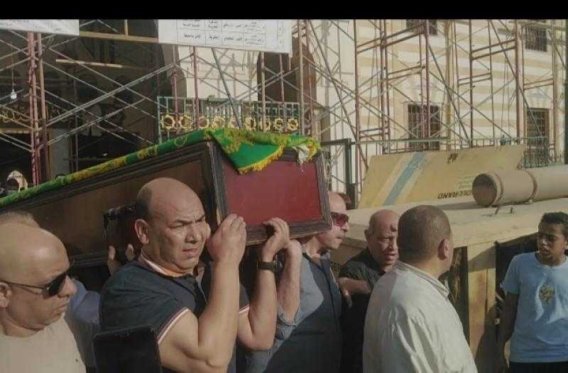 غياب نجوم الفن عن تشييع جنازة شريفة فاضل بمسجد السيدة نفيسة
