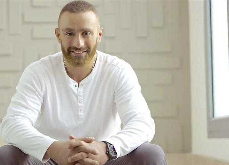 أحمد السقا يثير الجدل بعد ظهوره في ”الكبير أوي 7”.. فيديو