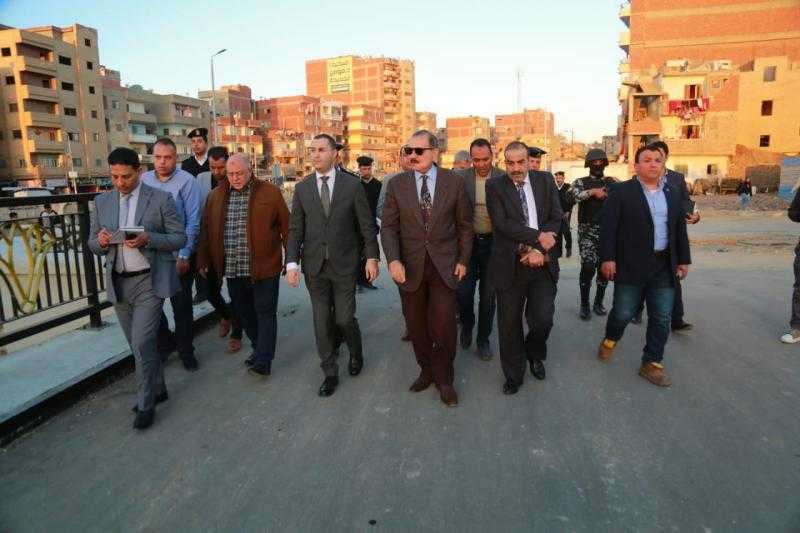 محافظ كفر الشيخ يتفقد المشروعات الخدمية ويوجه بسرعة تشغيل الكوبري المعدني الجديد
