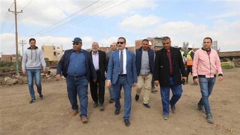 محافظ المنوفية يتابع الأعمال الإنشائية لمجمع مواقف سيارات الأجرة بأشمون