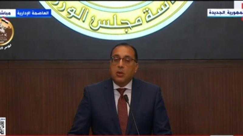 رئيس الوزراء: نجتمع مع القطاع الخاص لدراسة ما يمكن فعله لزيادة المرتبات