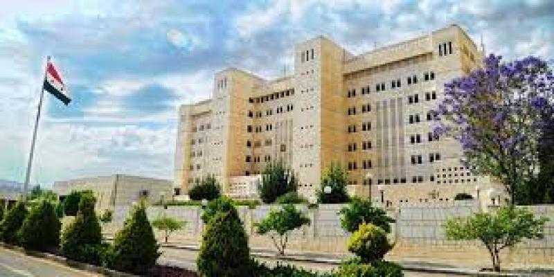 دمشق تطالب بمحاسبة مسؤولين أمريكيين: سخروا أموالا لتدمير سوريا