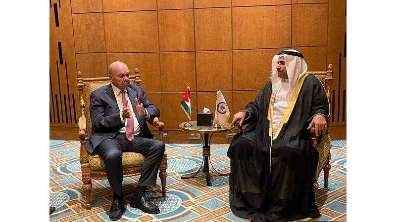 رئيس البرلمان العربي يستقبل رئيس مجلس الأعيان الأردني بالقاهرة