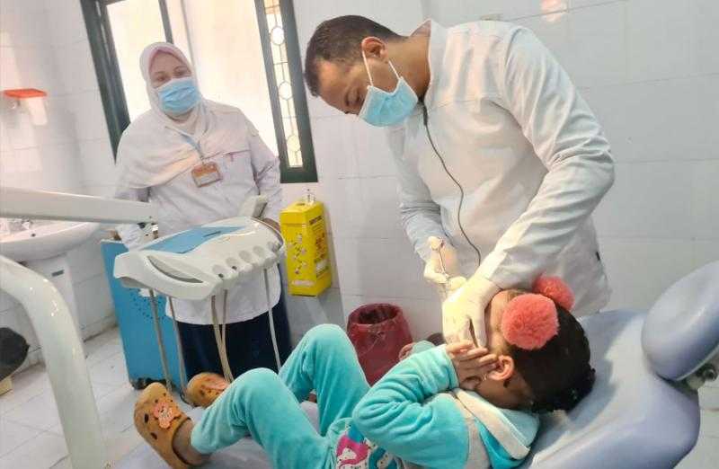 الكشف على 1186 مواطنا في قافلة طبية بدمياط