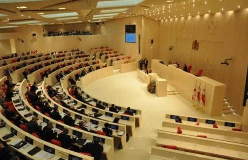 البرلمان الجورجي يردّ مشروع القانون المثير للجدل حول تصنيف المنظمات غير الحكومية
