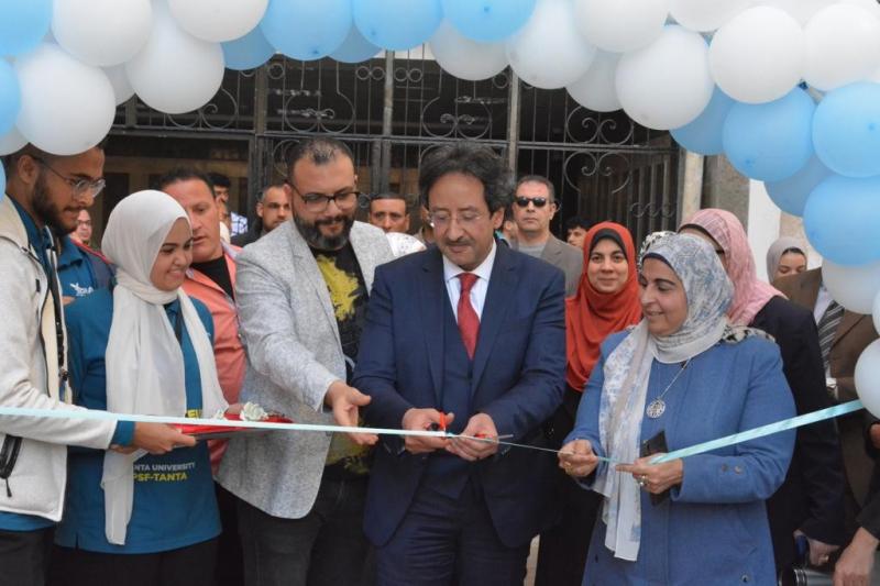 يوفر 200 فرصة عمل.. ملتقى توظيفي بـ ”صيدلة طنطا” لتدريب الطلاب والخريجين | صور