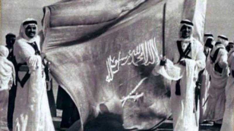 للمرة الأولى.. كيف احتفت السعودية بيوم العلم الوطني؟
