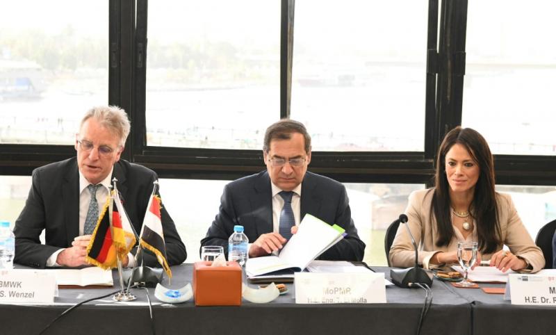 وزير البترول يشارك في الاجتماع الأول للجنة التعاون بين مصر وألمانيا في مجالات الطاقة والهيدروجين