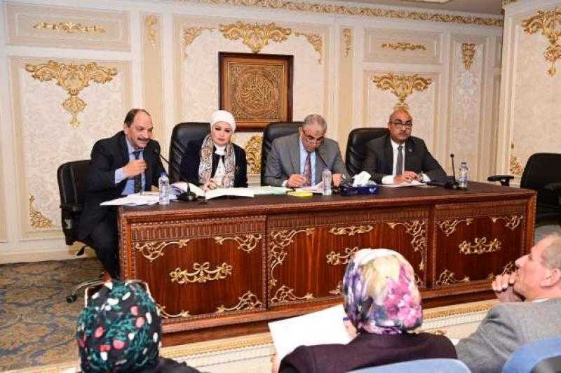 لجنة القوى العاملة بمجلس النواب توافق على منح حافز إضافي للمعلمين بدءا من أبريل