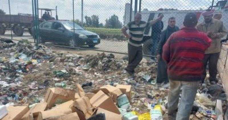 إعدام طن ونصف إضافات أعلاف غير مطابقة للمواصفات بالغربية