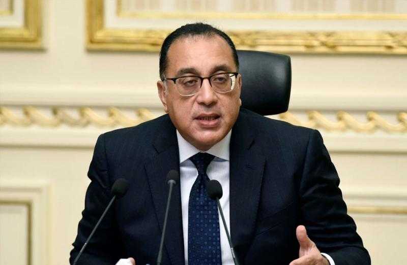 مدبولي يصل الهيئة الاقتصادية لقناة السويس لبدء جولة تفقدية
