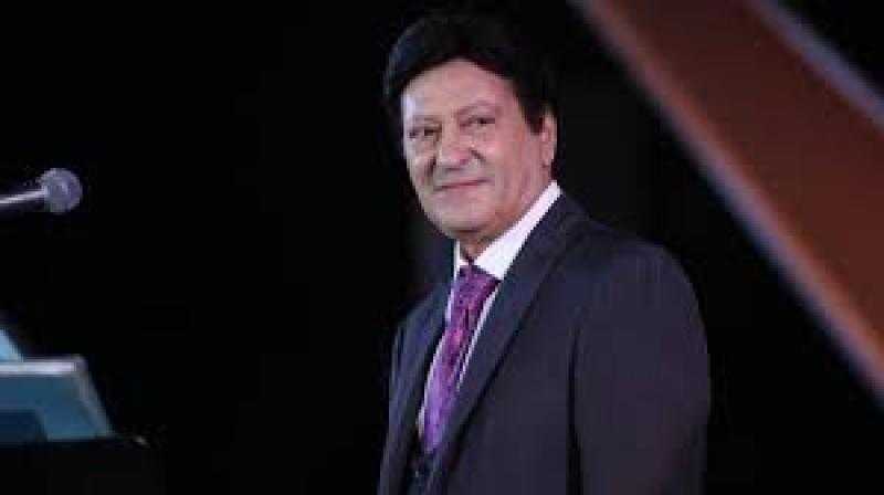 محمد الحلو يتعرض لأزمة صحية.. ونجله يطلب الدعاء