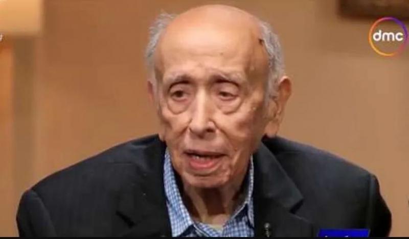 الكاتب الصحفي محمد عبدالجواد: علمت بتجهيز بريطانيا للعدوان الثلاثي من طلاء دباباتهم