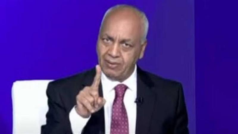مصطفى بكري للمصريين: ”فلوس البلد راحت للبلد ولحمايتها من السقوط”