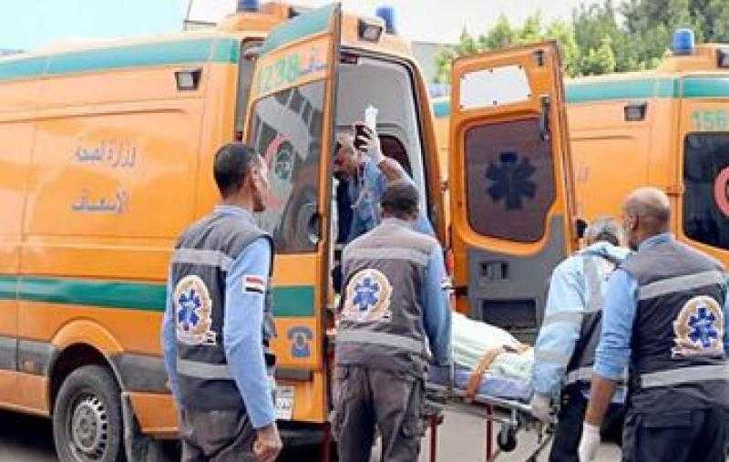 صحة مطروح: مصرع شخص وإصابة 6 آخرين في تصادم سيارة نقل وأتوبيس