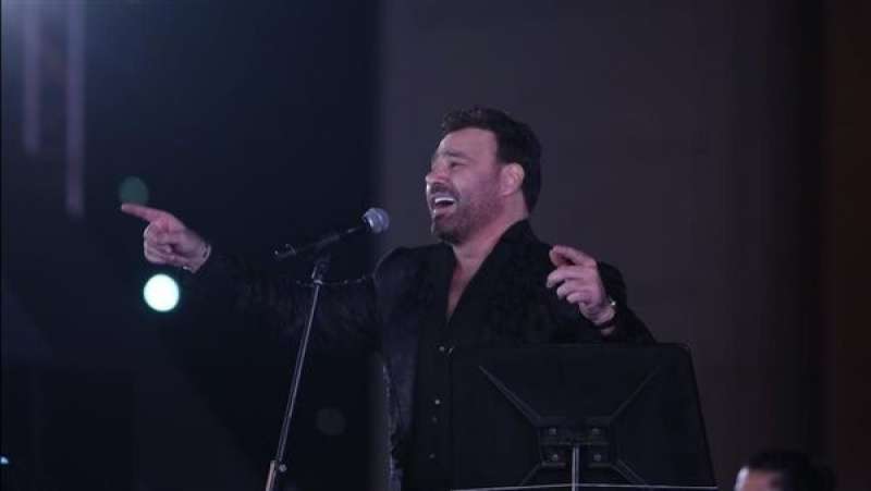 خط أحمر
