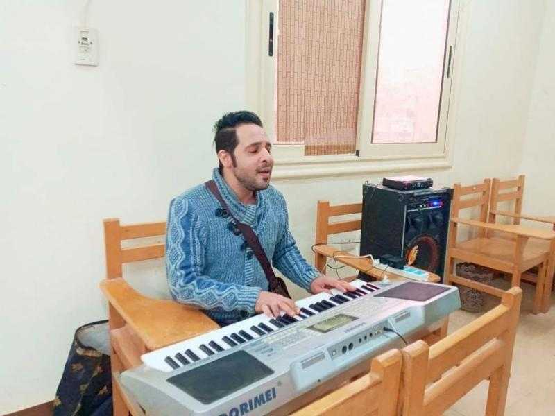 مهرجان ”إبداع” بكفر الشيخ ينظم مسابقات في العزف والغناء| صور