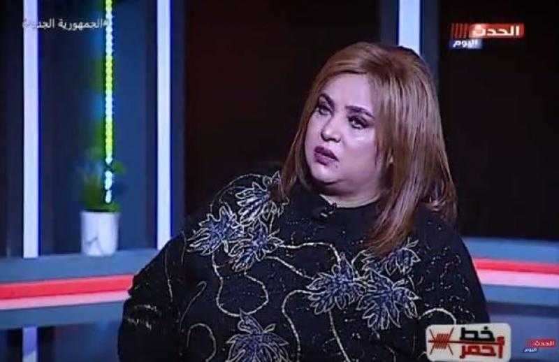 وفاء مكي تروي موقفا غريبا عن طفلها الرضيع: أبوه ضربه بالشبشب