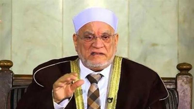 هل تصح الصلاة دون قراءة الفاتحة؟.. عمر هاشم يوضح
