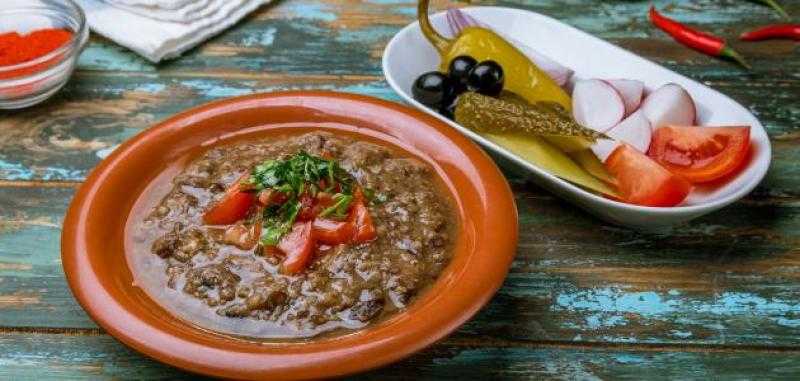 تمنحك شعوراً بالعطش .. لا تتناول هذه الأطعمة فى السحور