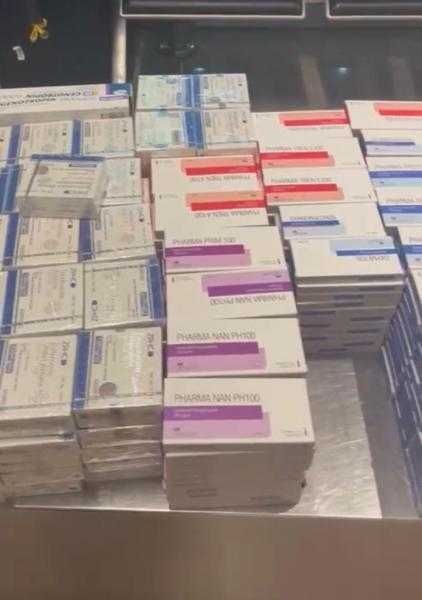 جمارك مطار القاهرة تحبط محاولة تهريب 7642 عبوة من مستلزمات طب الأسنان