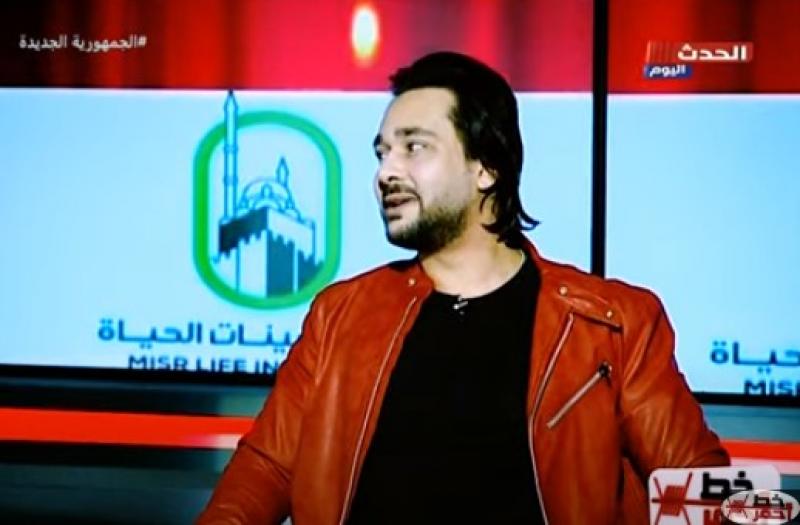 طليق منة عرفة: إلهام شاهين أوقفت جميع حساباتي على السوشيال