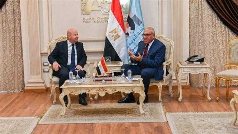 «العربية للتصنيع» تبحث تصنيع سيارة كهربائية عربية