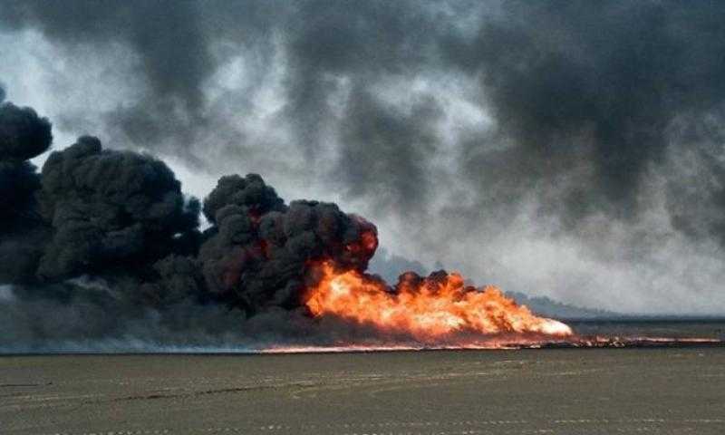 اندلاع حريق فى بئر نفط بـ الكويت