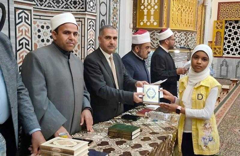 35 مركز شباب يتنافسون في مسابقة حفظ القرآن بدكرنس