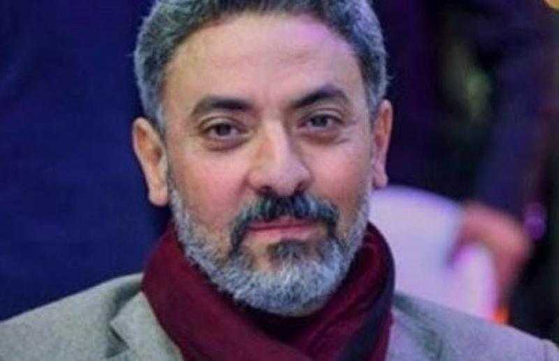 فتحي عبدالوهاب: أحمد زكي فرد في كل أسرة.. وتقليد الفنانين له لا يصح