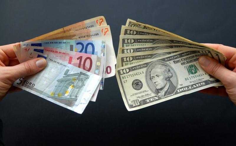 ارتفاع اليورو أمام الدولار لأعلى مستوياته منذ شهرين