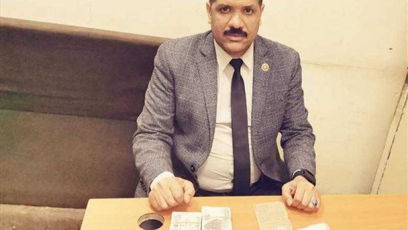 جمارك مطار سوهاج الدولي تضبط محاولة تهريب منظار تليسكوب وكمية من النقد المصري