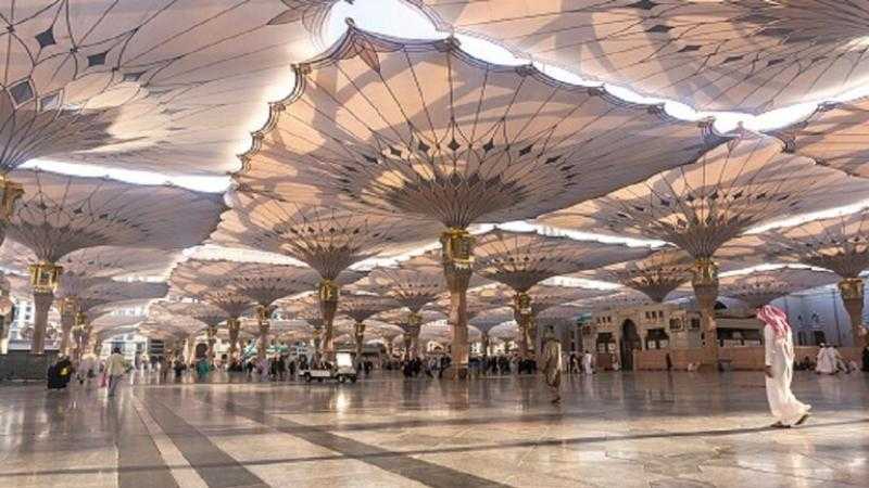 ”شؤون الحرمين” تطلق ”مظلة معتمر” للوقاية من أشعة الشمس وبرنامج ”تبيان ودلالة”