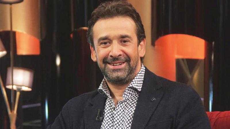 محمد رجب: كريم عبد العزيز عشرة عمري وعمل موقف لا أنساه في فيلم الباشا تلميذ