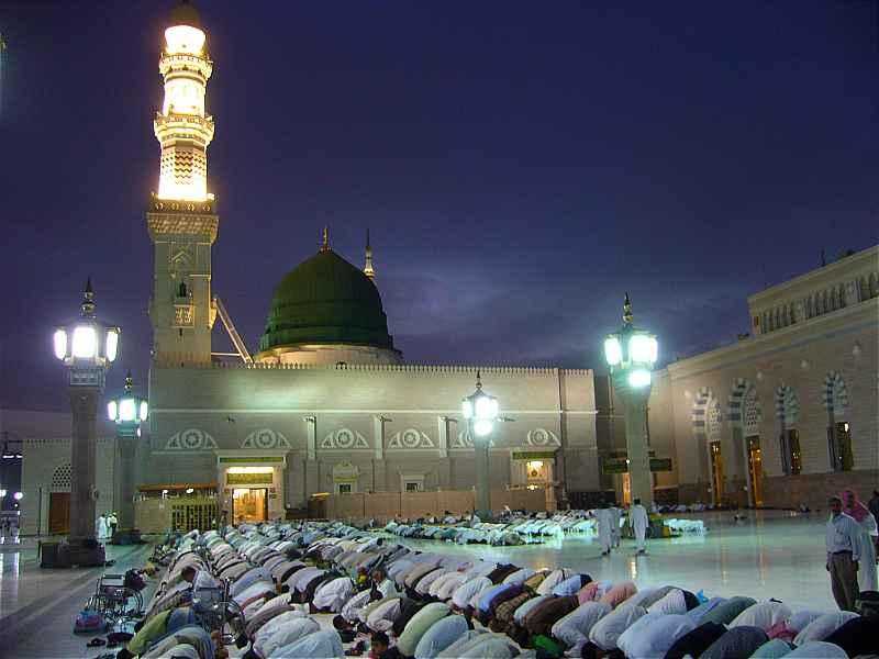 رئاسة المسجد النبوي تعلن نجاح خطتها التشغيلية خلال الثلث الأول من شهر رمضان