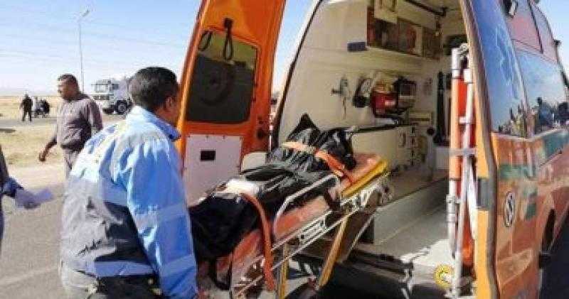 مصرع شخص وإصابة آخر في حادث تصادم سيارتين بمنشأة القناطر