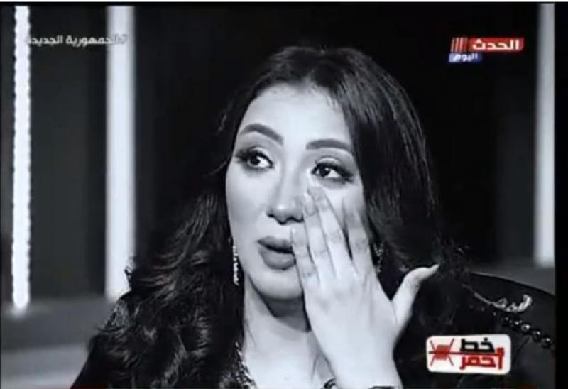 المطربة آية عبدالله تنهار على الهواء: وفاة والدي أصعب لحظة في حياتي.. فيديو