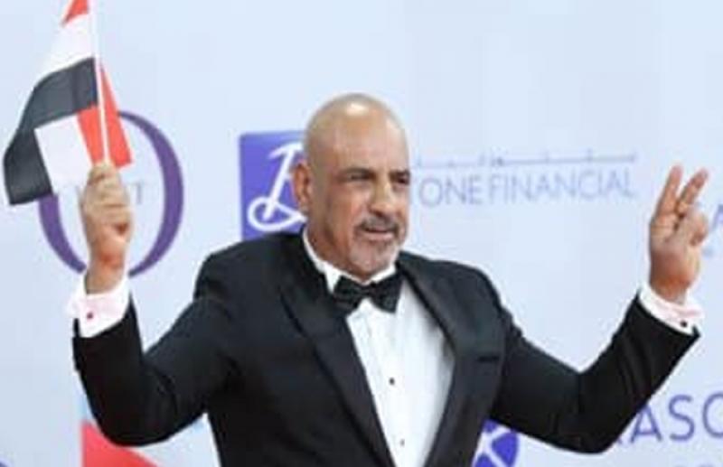 خط أحمر