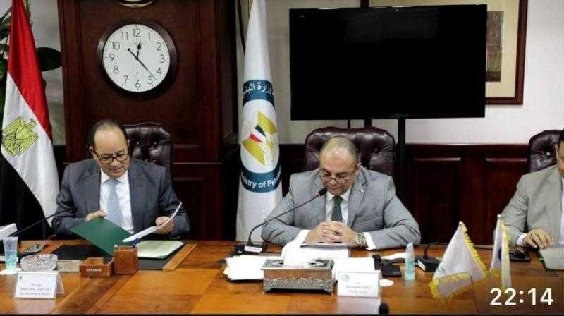 وزير البترول يشيد بدور تاون جاس كإحدى الأذرع الرئيسية في أعمال توصيل الغاز