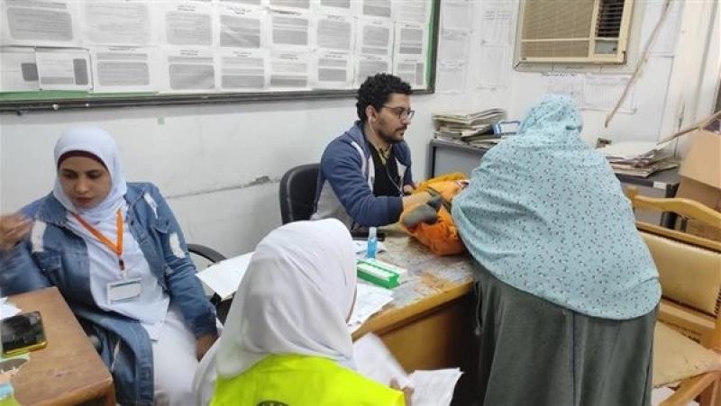 إطلاق قافلتين طبيتين ضمن «حياة كريمة» بمحافظتي الشرقية والوادي الجديد
