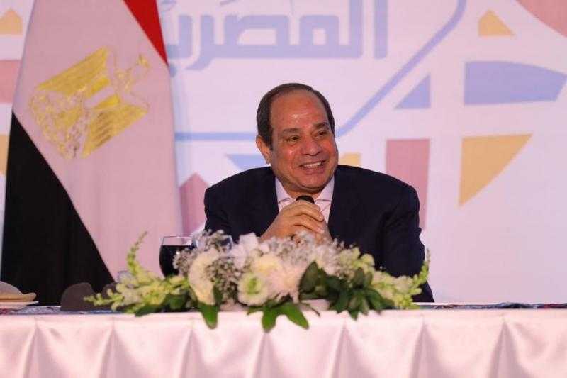بث مباشر.. الرئيس السيسي يشارك في احتفالية العيد مع أبناء الشهداء